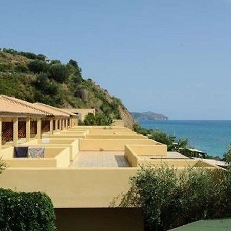 Villaggio Club La Maree Pisciotta Exteriér fotografie